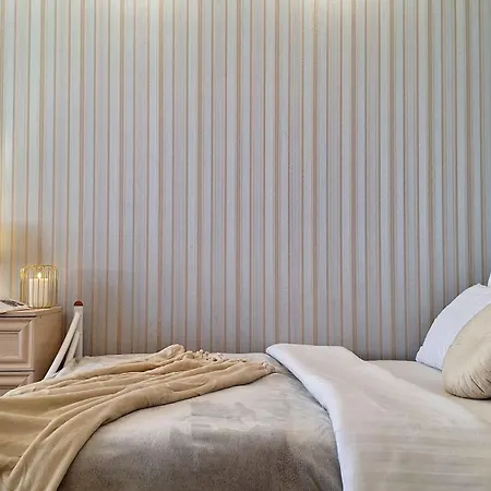 Alex Apartments: Садовий Cozy Stay with 24/7 Self Check-In Poltava Exterior photo
