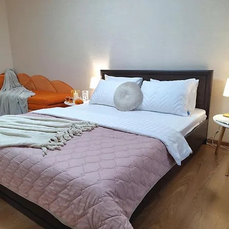Alex Apartments: Садовий Cozy Stay with 24/7 Self Check-In Poltava Exterior photo