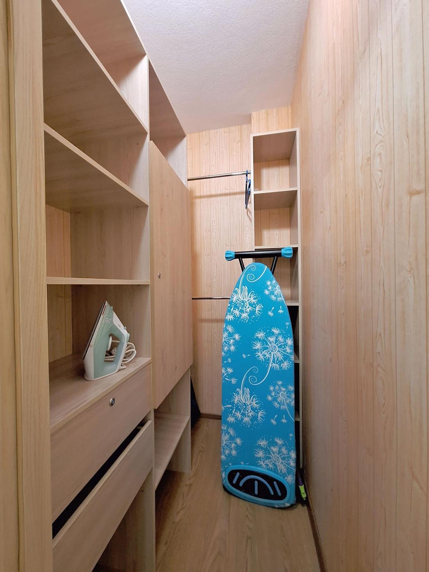 Apartment Alex Apartments: садовий Cozy With 24/7 Self Check-in Poltava