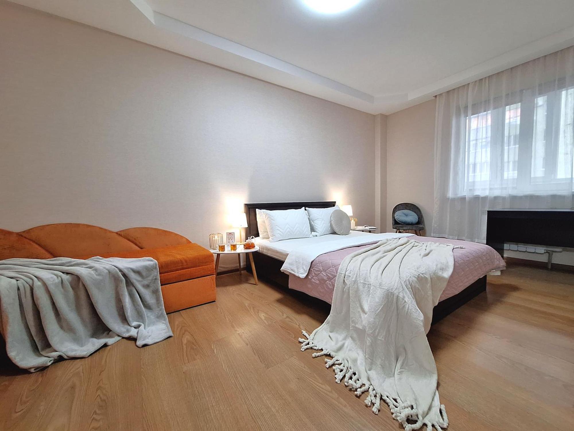Apartment Alex Apartments: садовий Cozy With 24/7 Self Check-in Poltava