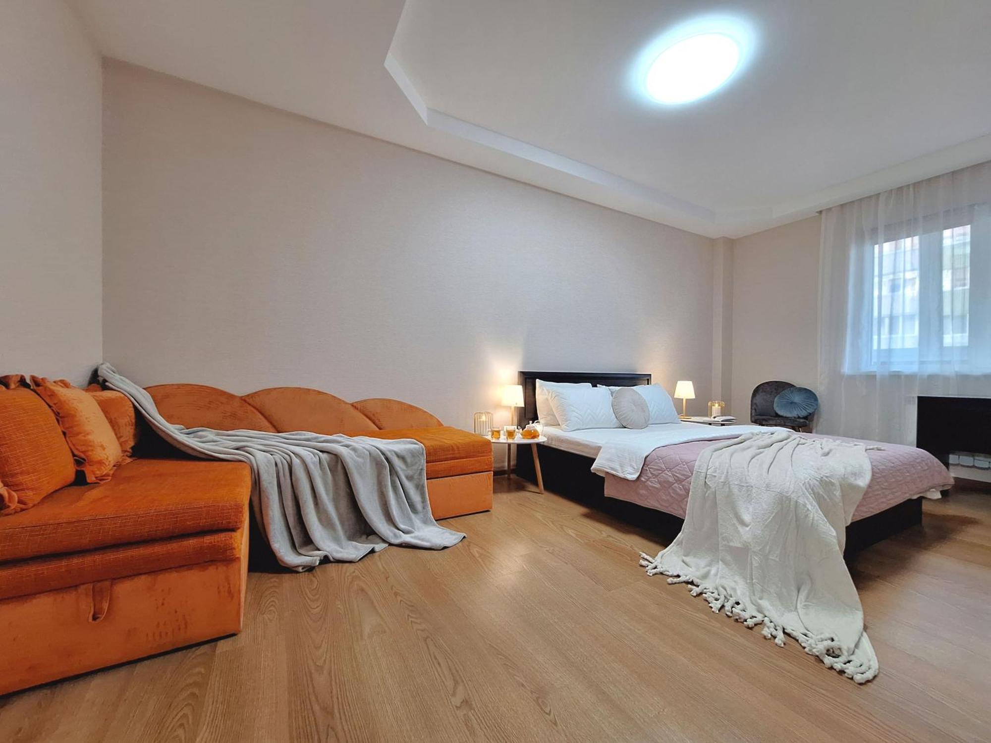 Alex Apartments: садовий Cozy With 24/7 Self Check-in *
