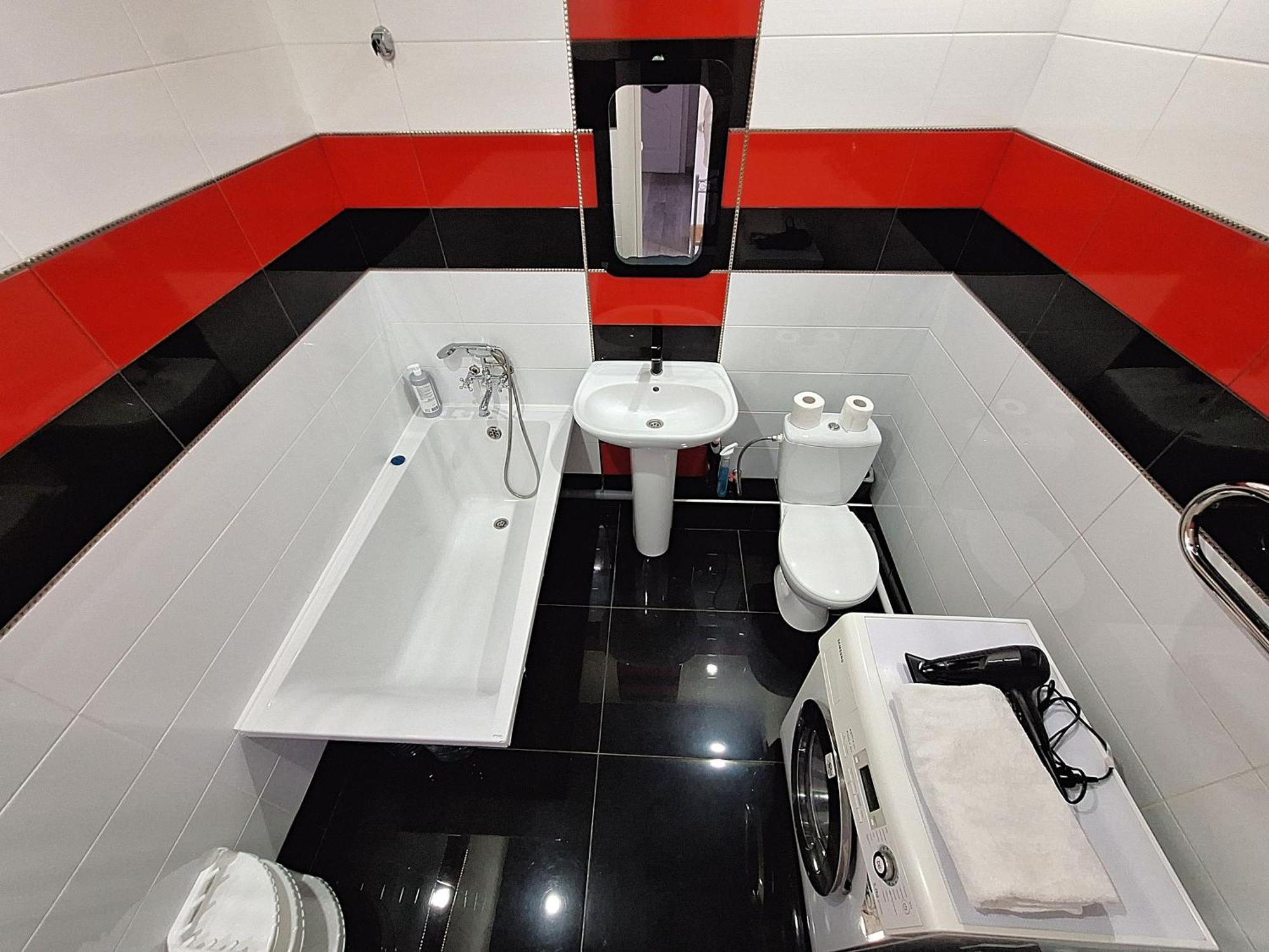 Alex Apartments: садовий Cozy With 24/7 Self Check-in * Poltava